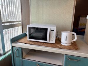 電子レンジと電気ポット